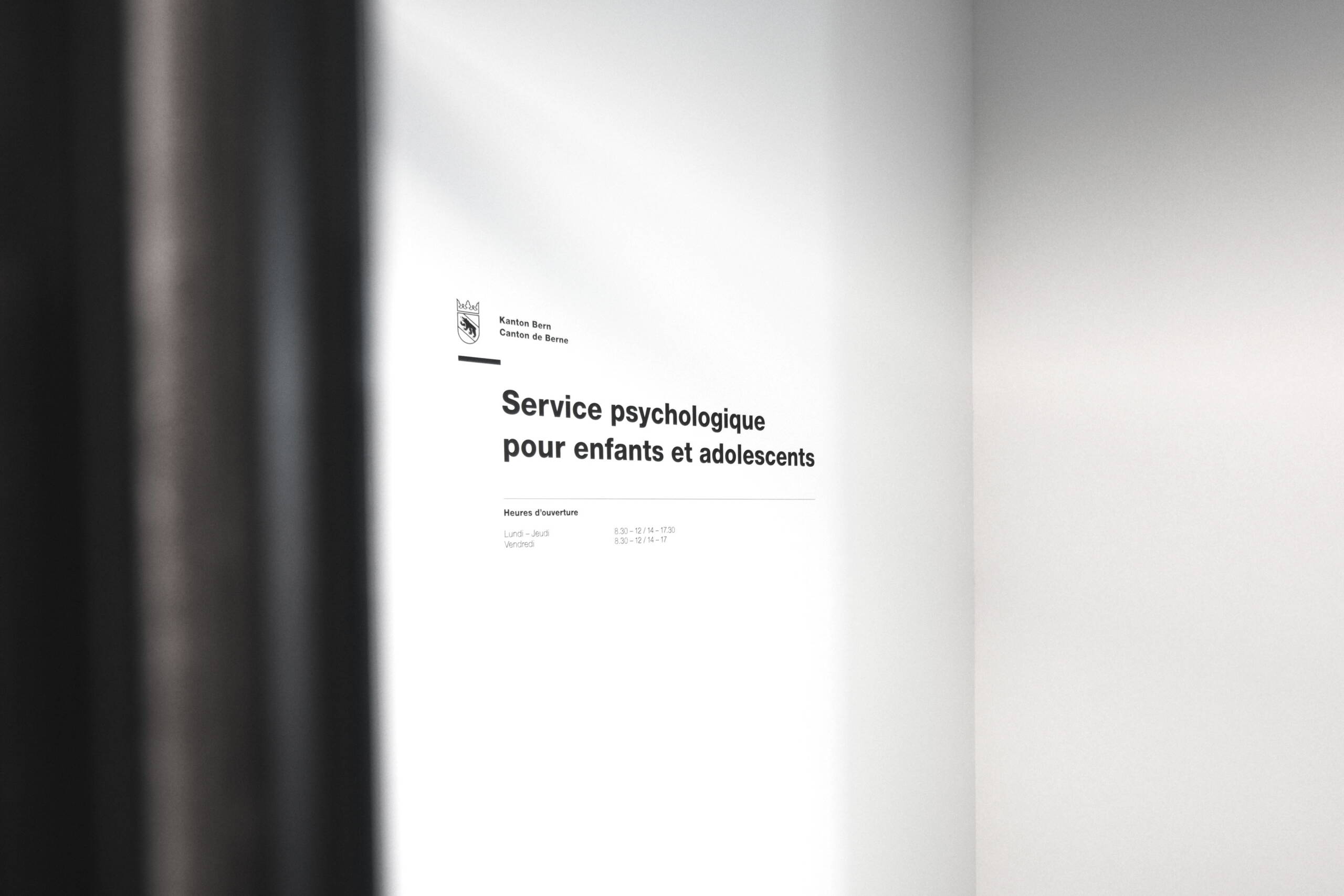 Signaletik Kontrollstrasse 20 in Biel, psychologiescher Dienst