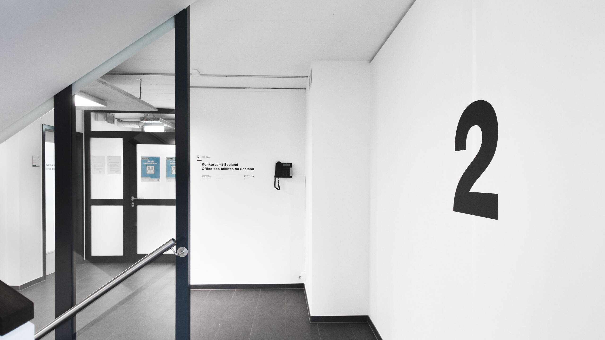 Signaletik Kontrollstrasse 20 in Biel, Etage 2